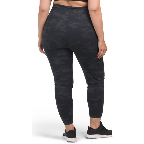 SPANX 1x Plus Look At Me Now Camo Shaping Leggings - Picture 2 of 4